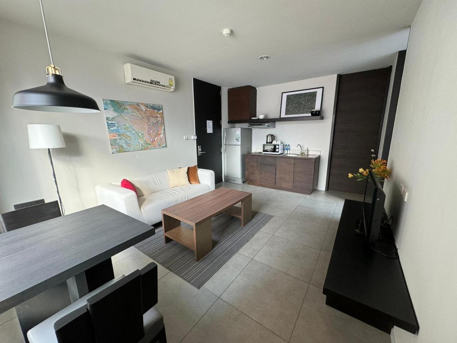 Cgcasa Hotel Bangkok Luaran gambar